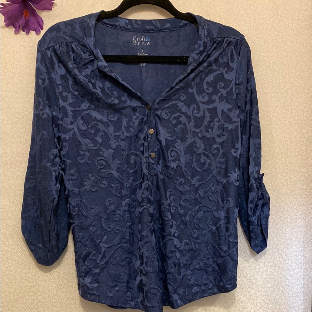 Croft & Barrow Blue 3/4 Sleeve Buttoned Blouse